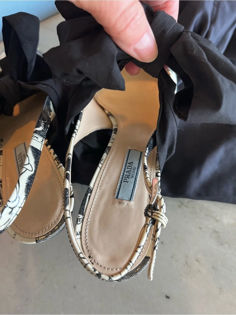Prada Cream & Black Comic Strip Printed Bow Slingback Pumps. Very Special.